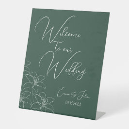 Emerald White Lilies Calligraphy Welcome Wedding Reclamebord Met Voetstuk