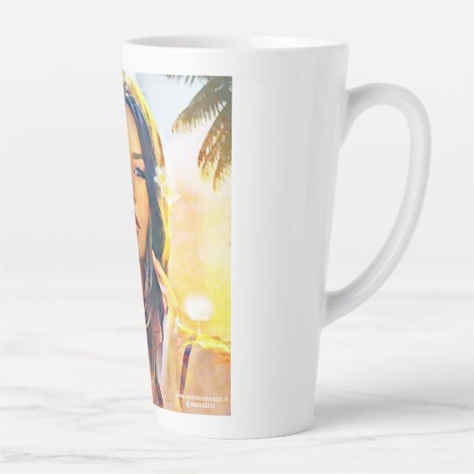 Emily Latte Mok (Rechts)