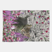 Emma in Flowers I - Little Grey Kitten Theedoek (Horizontaal)