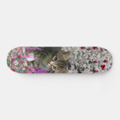 Emma in Flowers I - Little Grey Kitty Cat Skateboard (Horizontaal)