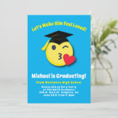 Emoticon Kissy Face Cute Graduation Party Kaart (Staand voorkant)