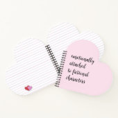 Emotioneel aan Fictional Characters bevestigd Notitieboek (Binnen)