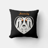 Emperor Penguin Family Love Heart Kussen (Voorkant)