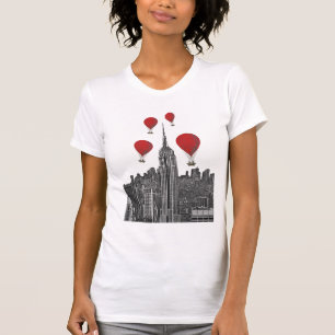 Empire State Building en Red Hot Air Luchtballonne T-shirt