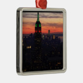 Empire State Building - Zonsondergang 01 van de Metalen Ornament (Rechts)