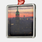 Empire State Building - Zonsondergang 01 van de Metalen Ornament (Links)