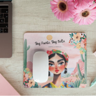 Empowerment in Bloom: Persoonlijk Monogram Muismat