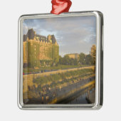 Empress Hotel en Inner Harbour waterfront, Metalen Ornament (Links)
