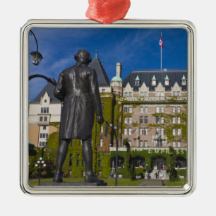 Empress Hotel en standbeeld van kapitein James Coo Metalen Ornament