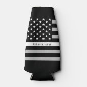 EMS Dunne Witte Lijn Amerikaanse Vlag Monogram Naa Flesjeskoeler (Voorkant)