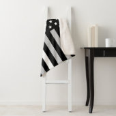 EMS Thin White Line American Flag Monogram Med. Sherpa Deken (In situ)
