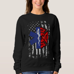 EMT Firefighter Firefighter EMT American Flag Gift Trui