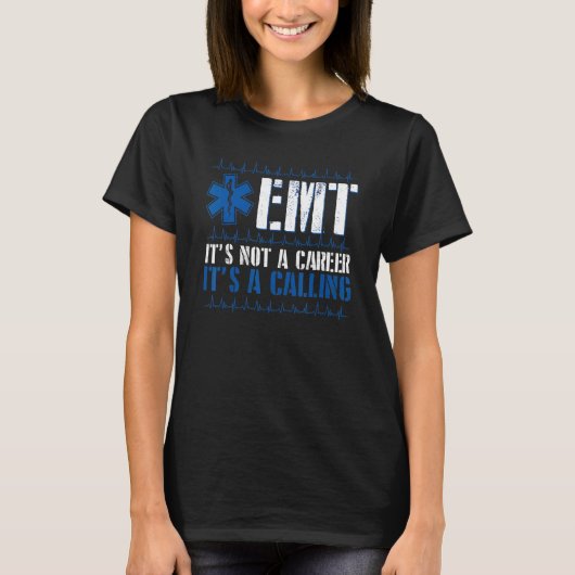 EMT Het is geen loopster... maar een emmer... T-shirt (Voorkant)