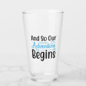 En dus begint ons avontuur | Pas getrouwd Cadeau Glas (Voorkant)