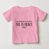 En hoewel ze maar klein is, is ze hevig (Voorkant)