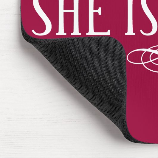 En hoewel ze maar klein is, is ze hevig muismat (Hoek)