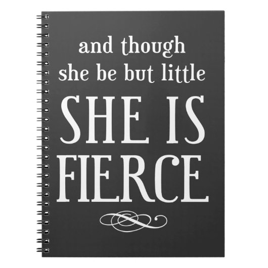 En hoewel ze maar klein is, is ze hevig notitieboek (Voorkant)