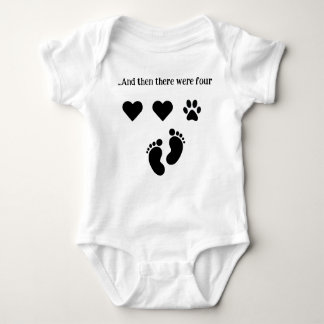 En toen waren er nog Four Baby Onsie Romper