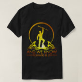 En we kennen Romans 828 Bijbel Verse God Jezus Chr T-shirt (Design voorkant)