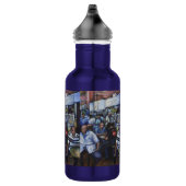En…Ze trouwde met de postbode Waterfles (Rechts)