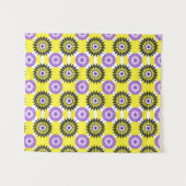 Enby trotskleuren / gele spiegelbloempatroon wandkleed (Voorkant (horizontaal))