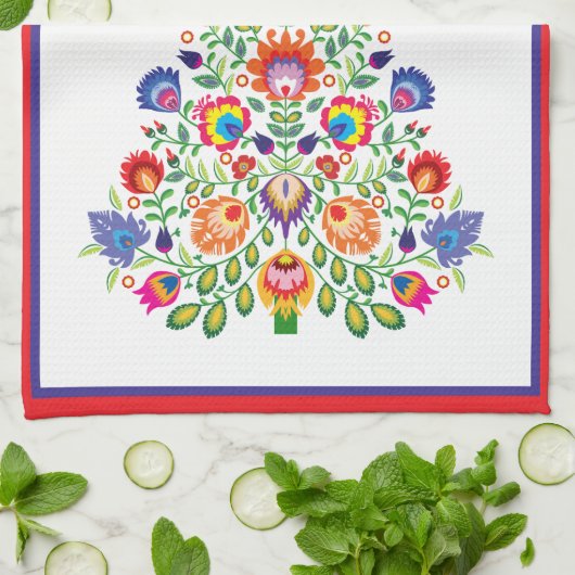 Enchanted Florals: Een Yuletide Tapestry van Folkl Theedoek (Gevouwen)