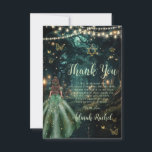 Enchanted Forest Emerald Green Dress Bat Mitzvah Bedankkaart<br><div class="desc">Personaliseer deze betoverende Bat Mitswa bedankkaart gemakkelijk en snel. Klik op de knop Bewerken met ontwerpgereedschappen om de tekst verder te bewerken, lettertypestijlen en lettertypekleuren te wijzigen. Met een meisje gekleed in een smaragdgroene jurk en een betoverde bos achtergrond. De vlinders, het meisje en de kroon zijn beweegbaar, reversibel, vermenigvuldigbaar...</div>