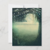 Enchanted Forest Green Blue Lights Wedding RSVP Kaart (Achterkant)