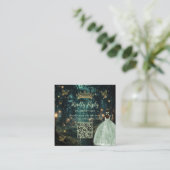 Enchanted Forest Sage Green Quinceañera QR RSVP Informatiekaartje (Staand voorkant)