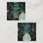 Enchanted Forest Sage Green Quinceañera QR RSVP Informatiekaartje (Voorkant / Achterkant)