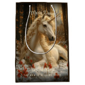 Enchanted Forest Unicorn Castle Sprookjessneeuw Medium Cadeauzakje (Voorkant)