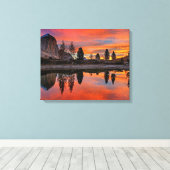 Enchanted Lake Sunset Canvas Afdruk (Insitu (Houten vloer))