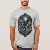 Enchanted Moonlit Wolves and Psychedelic Mushrooms T-shirt (Voorkant)