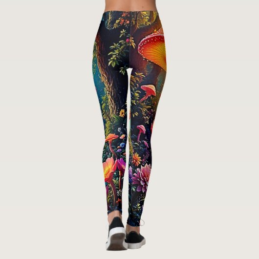 Enchanted Mushroom Forest Dream Leggings (Achterkant)