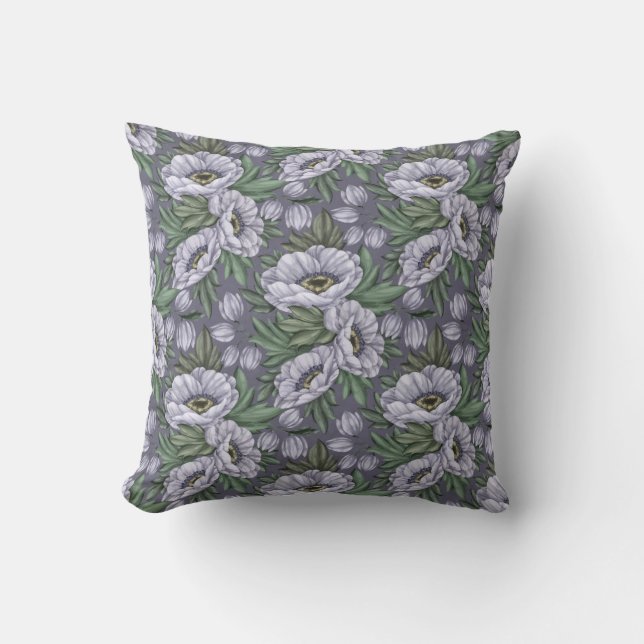 Enchanted Petals Decorative Pillow Kussen (Voorkant)