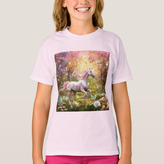 "Enchanted Rainbow Unicorn Forest T-shirt" T-shirt (Voorkant)