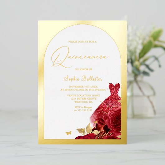 Enchanted Red Dress Blush Floral Quinceanera Gold Folie Uitnodiging (Staand Voorkant)