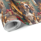 Endearing Basset Hound Dog with Christmas Wreath Cadeaupapier (Rol Hoek)