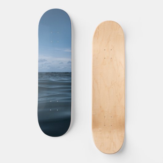 Endless Blue Ocean Waves 1 Persoonlijk Skateboard (Voorkant)