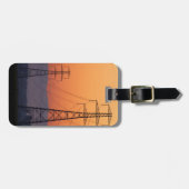 Energiemasten bij zonsondergang bagagelabel (Voorkant horizontaal)