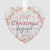 Engaged Couple First Kerstmis Rustisch Hood Ornament (voorkant)