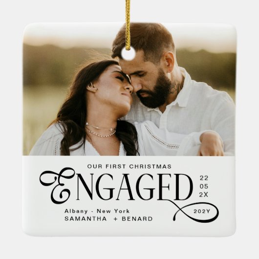 Engaged Couples 2 Photos Stylish First Christmas Keramisch Ornament (Achterkant)
