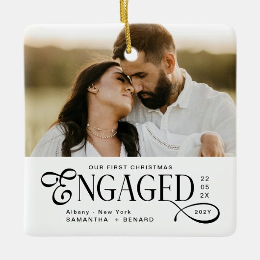 Engaged Couples 2 Photos Stylish First Christmas Keramisch Ornament (Voorkant)