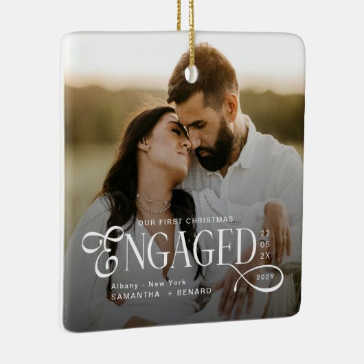 Engaged Couples 2 Photos Stylish First Christmas Keramisch Ornament (Rechts)