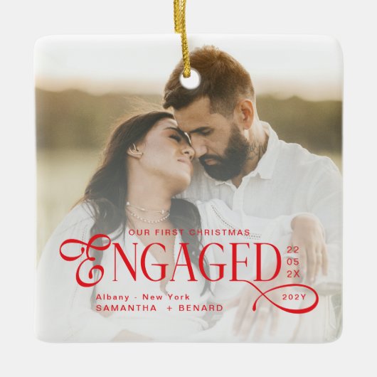 Engaged Couples 2 Photos Stylish First Christmas Keramisch Ornament (Voorkant)