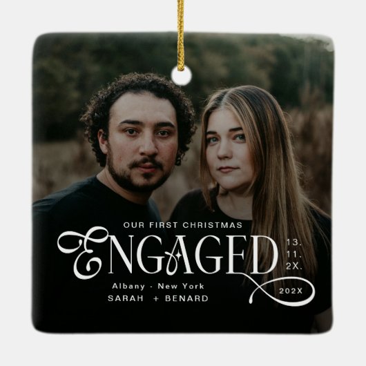 Engaged Couples 2 Photos Stylish First Christmas Keramisch Ornament (Achterkant)