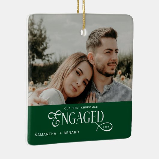 Engaged Couples  Photo Stylish First Christmas Cer Keramisch Ornament (Rechts)