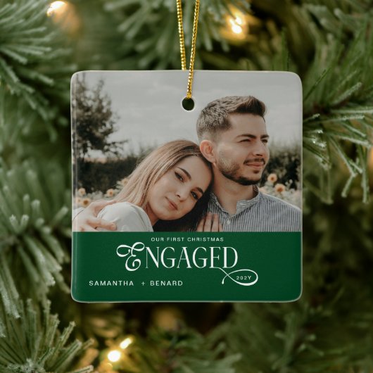 Engaged Couples Photo Stylish First Christmas Cer Keramisch Ornament (Boom)