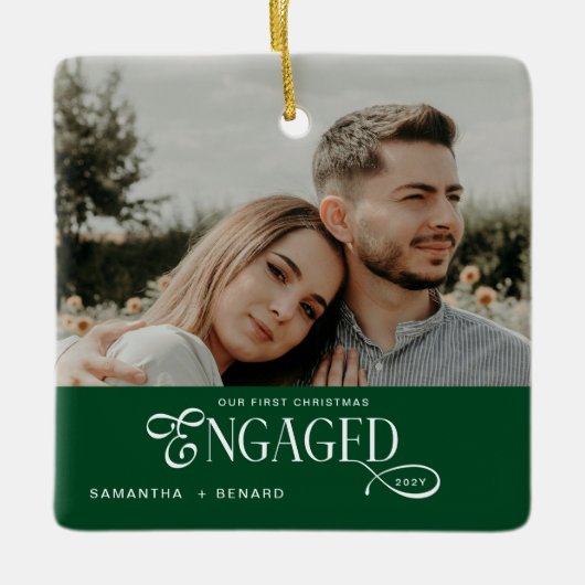 Engaged Couples  Photo Stylish First Christmas Cer Keramisch Ornament (Voorkant)