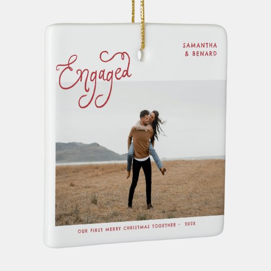  Engaged Couples Photo Whimsical  Keramisch Ornament (Rechts)